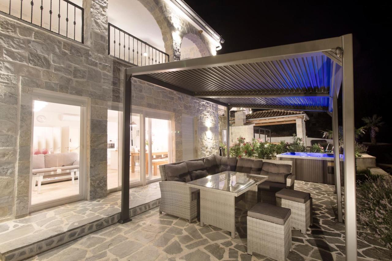 Dalmata Lounge Apartment Starigrad Paklenica Exterior photo